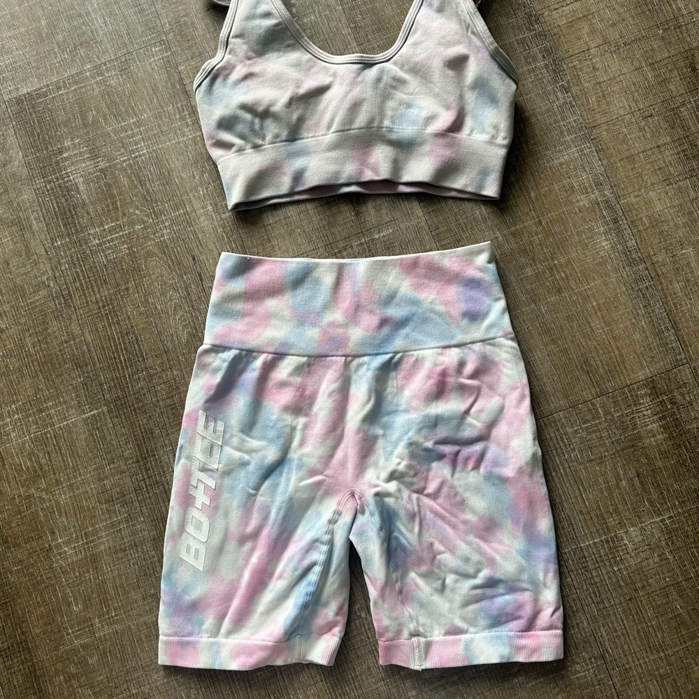 WORKOUT SET